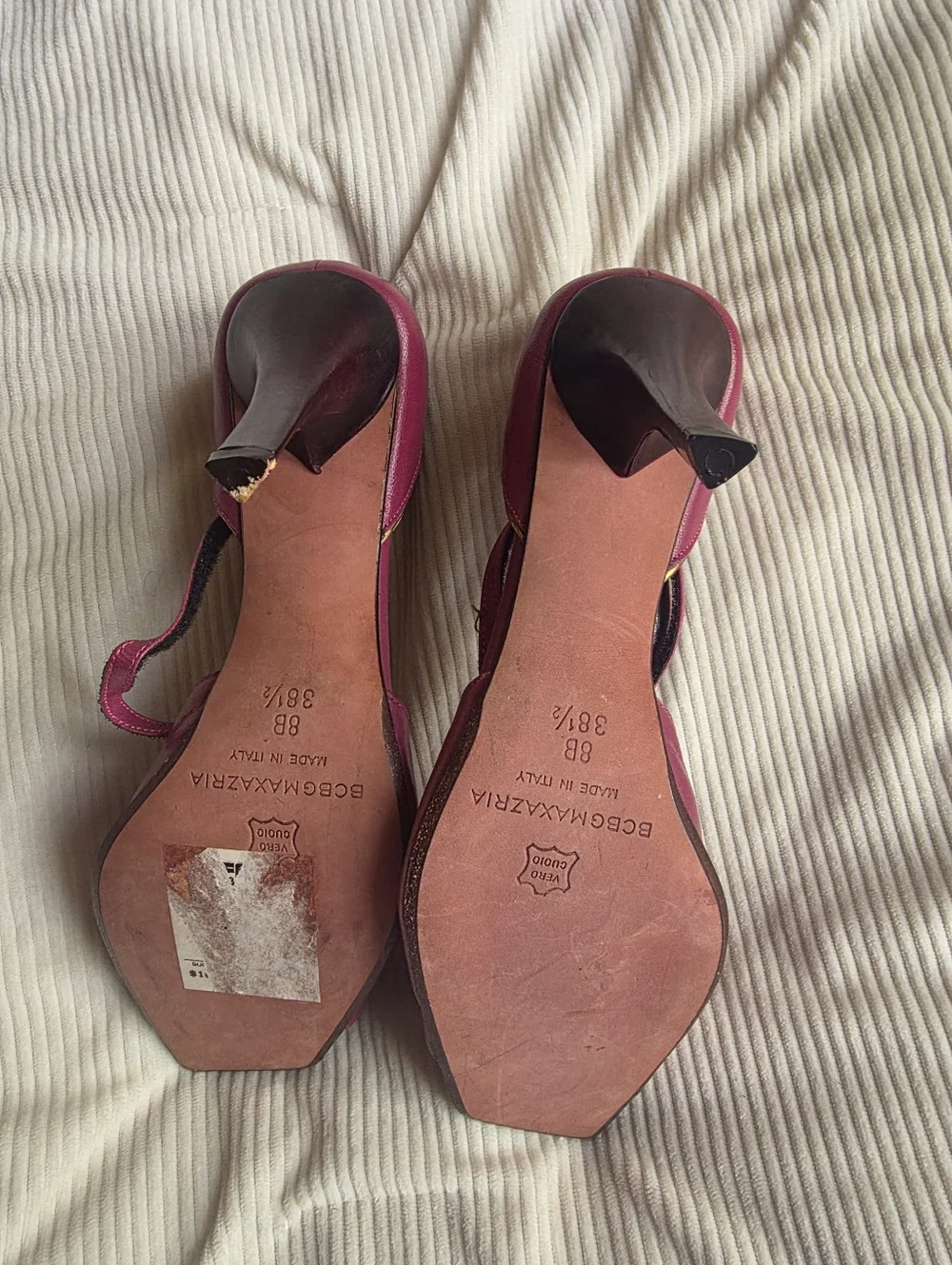BCBG Maxazria Vintage Bow Leather Heel sandals Size 8 Lilac New